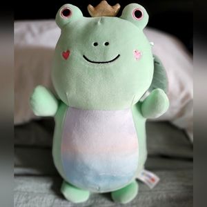 NWT Fenra 12" Green Frog w Crown Valentines Day Edition Squishmallows New!